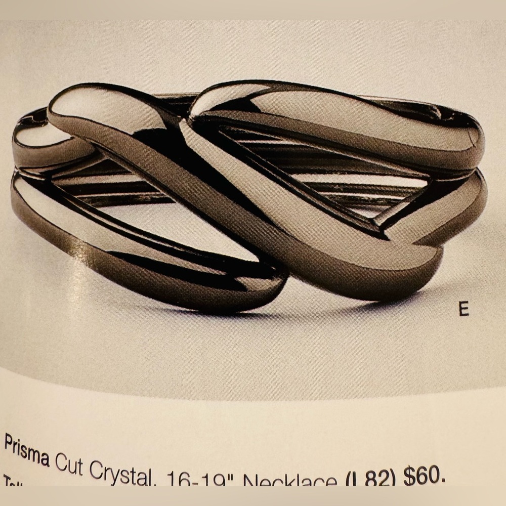 Lia Sophia “Galena” Bangle Bracelet with hinge Black
